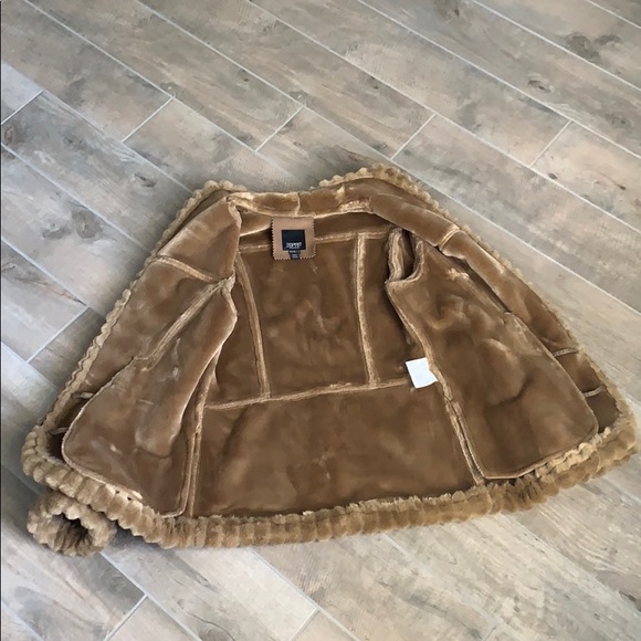 Esprit Coat - Picture 5 of 8